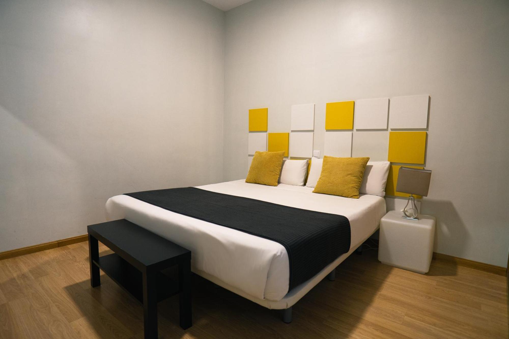 One-Bedroom Apartment,1643785476:JPEG